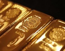 بهای طلا امروز دوشنبه در بازارهای بین‌المللی